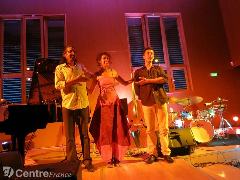 SARAH WASSEF TRIO CHABLIS SARAH WASSEF TRIO CHABLIS
